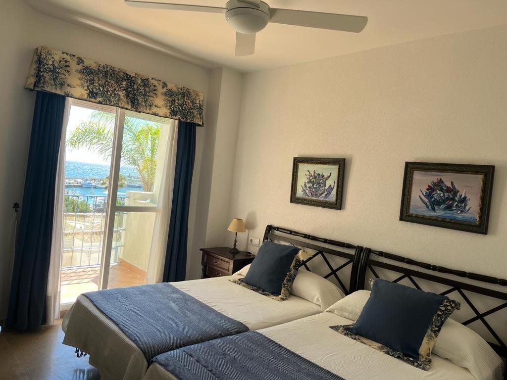 Lyrioshomes Precioso Apartamento Puerto De Estepona Exteriör bild