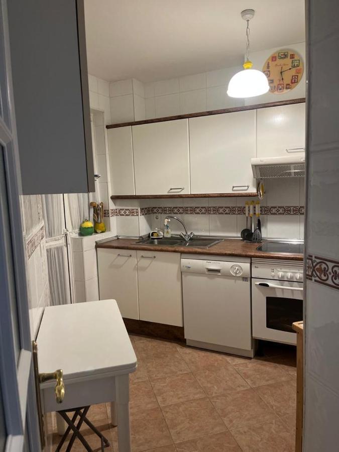 Lyrioshomes Precioso Apartamento Puerto De Estepona Exteriör bild